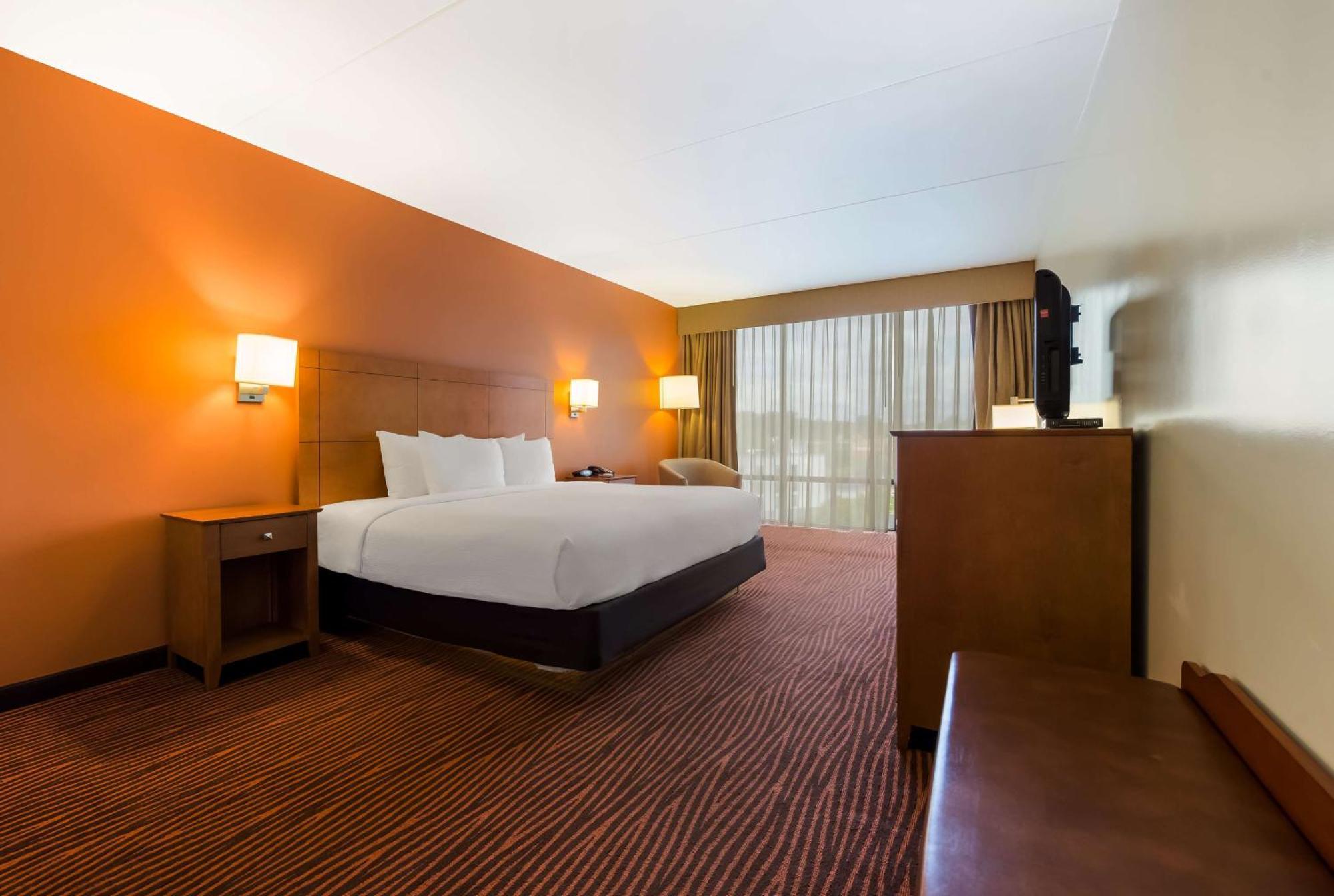 Best Western Executive Hotel New Haven-West Haven Exterior photo