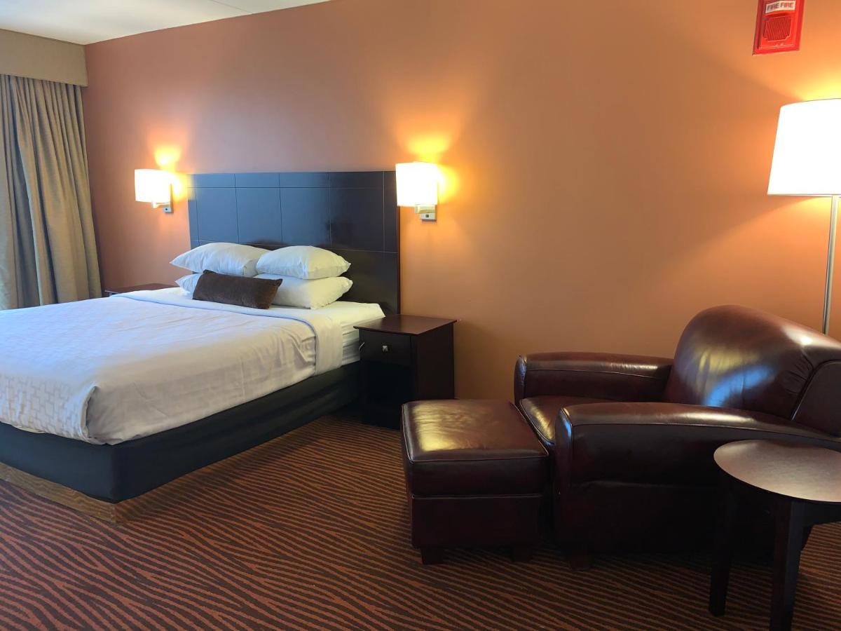 Best Western Executive Hotel New Haven-West Haven Exterior photo